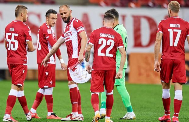 EXCLUSIV „La Dinamo nu s-a schimbat nimic după Revoluție!” » Golgeterul României de acum 20 de ani face o previziune sumbră: „Mai stau spaniolii până atunci?”