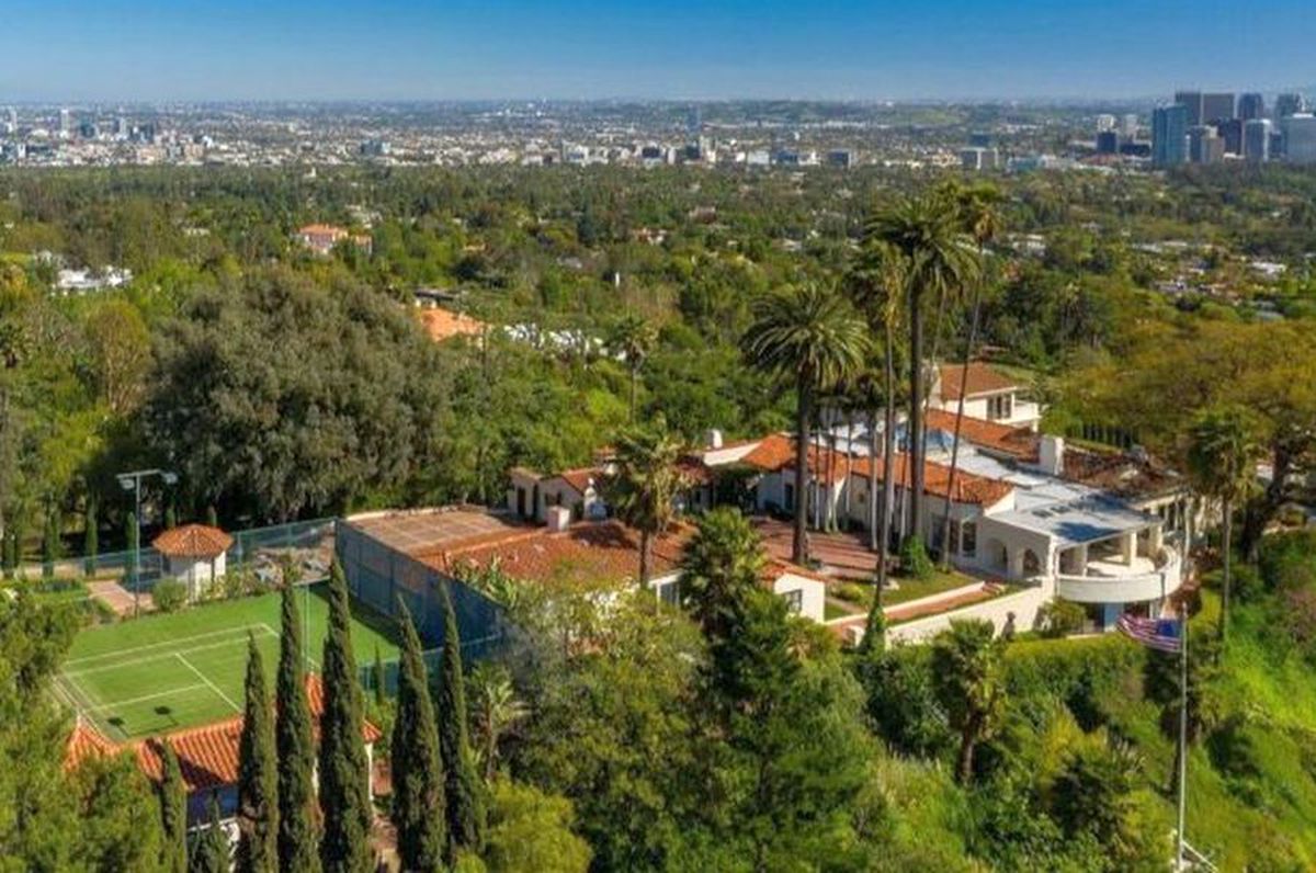 FOTO Achiziție extravagantă a lui LeBron James » Aproape 37 de milioane de dolari pentru proprietatea unde a locuit actrița Katharine Hepburn