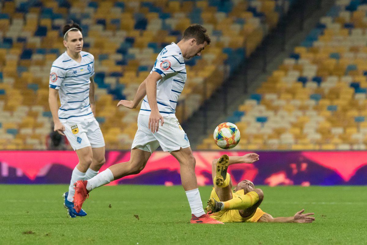 Încă o victorie pentru Dinamo Kiev în Ucraina » Echipa lui Mircea Lucescu rămâne lider în campionat