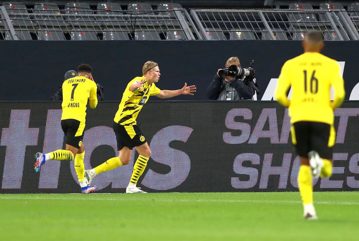 Borussia Dortmund - Schalke 3-0. Haaland &co. și-au executat rivala în „Revierderby” » Supergol al norvegianului