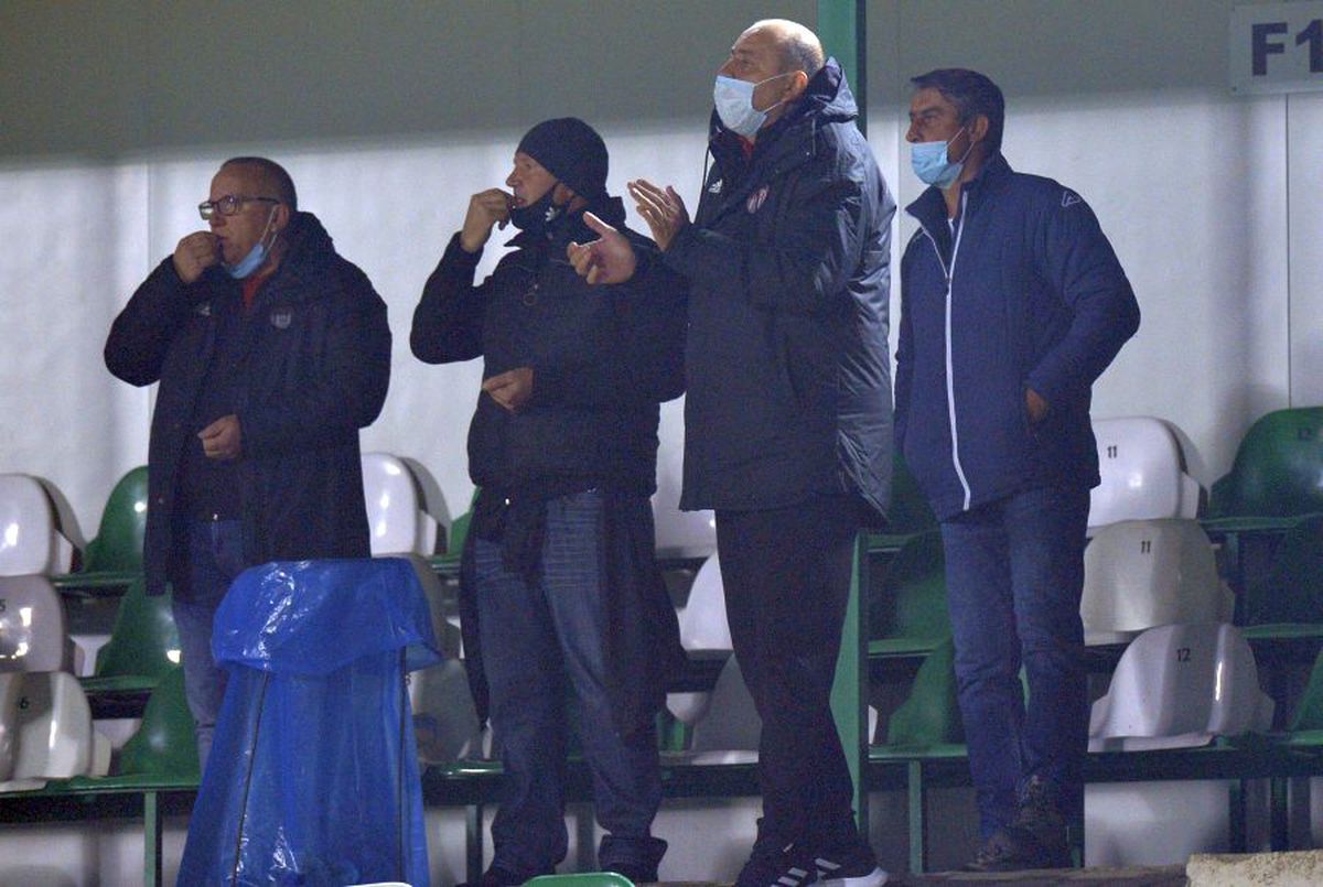 Jucătorii lui Dinamo, speriați de situația din club: „Mă întreabă mereu de faliment și de ce se întâmplă”