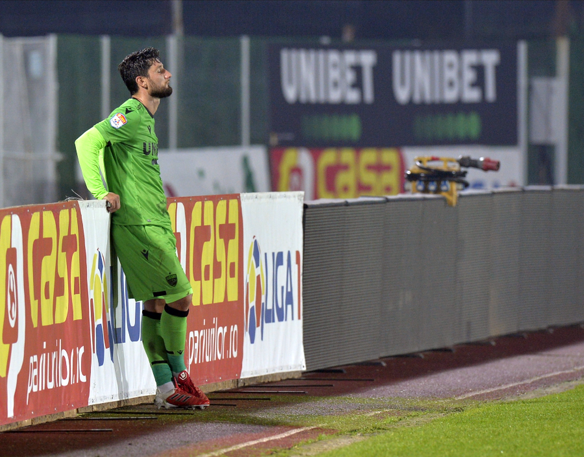 SEPSI - DINAMO. Fanii „câinilor” sunt indignați de noul echipament: „Cel mai urât din istorie. Parcă ar fi Viitorul Scornicești”