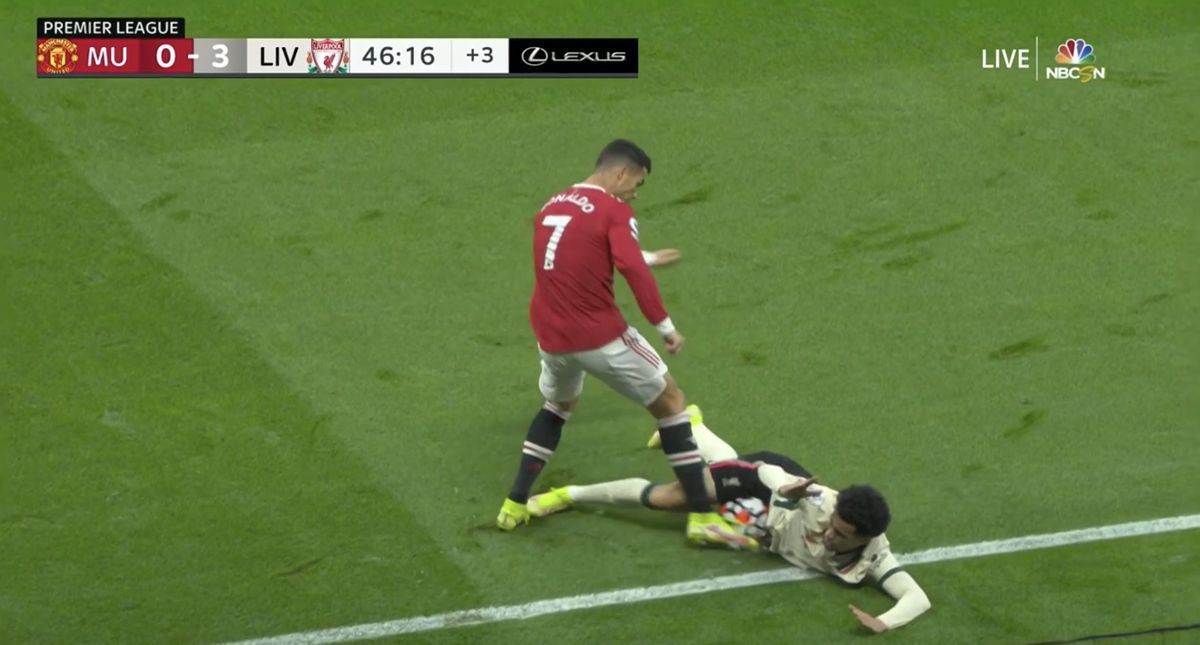 Cristiano Ronaldo, gest golănesc în Manchester United - Liverpool