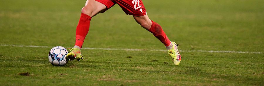 Gazonul de pe „Dinamo” la meciul cu Rapid, 1-1 Se mută Dinamo din Ștefan cel Mare? Anunțul lui Iuliu Mureșan: „E un gazon suprasolicitat”