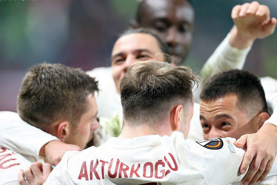Moruțan, om-cheie la derby-ul Beșiktaș - Galatasaray! Ce scrie presa turcă înaintea unui meci crucial