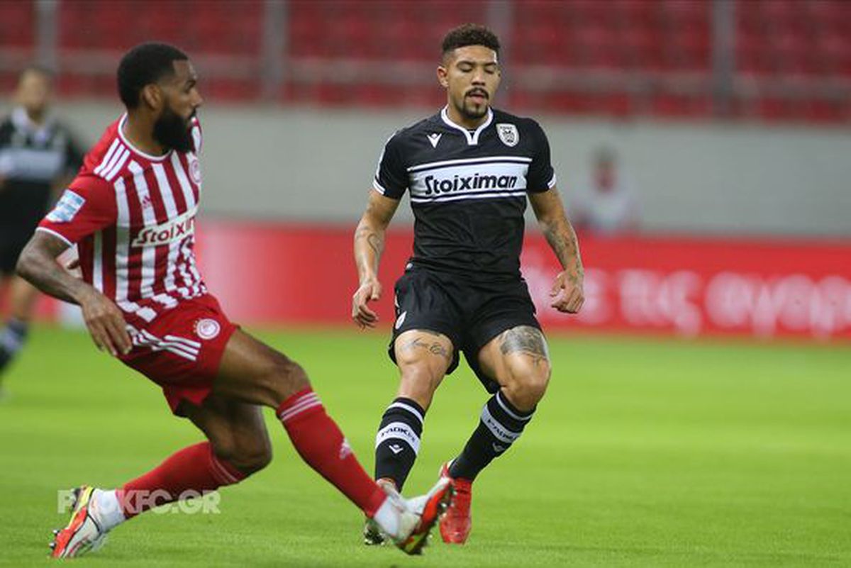 Răzvan Lucescu a pierdut derby-ul cu Olympiakos! Mitriță a ieșit accidentat