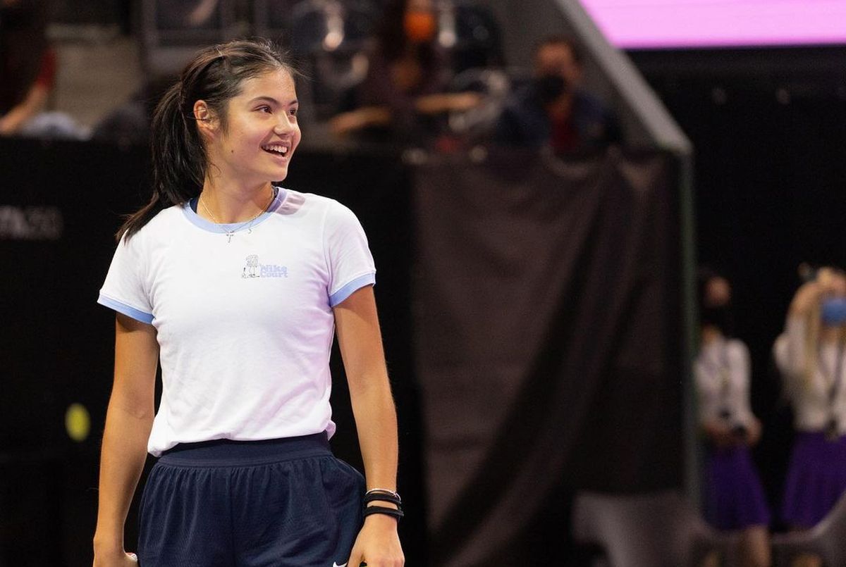 Emma Răducanu, primul discurs în fața suporterilor români: „Vă iubesc!”