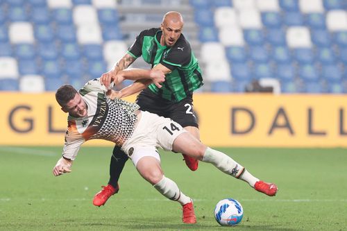 Vlad Chiricheș, în Sassuolo - Venezia // foto: Imago Images