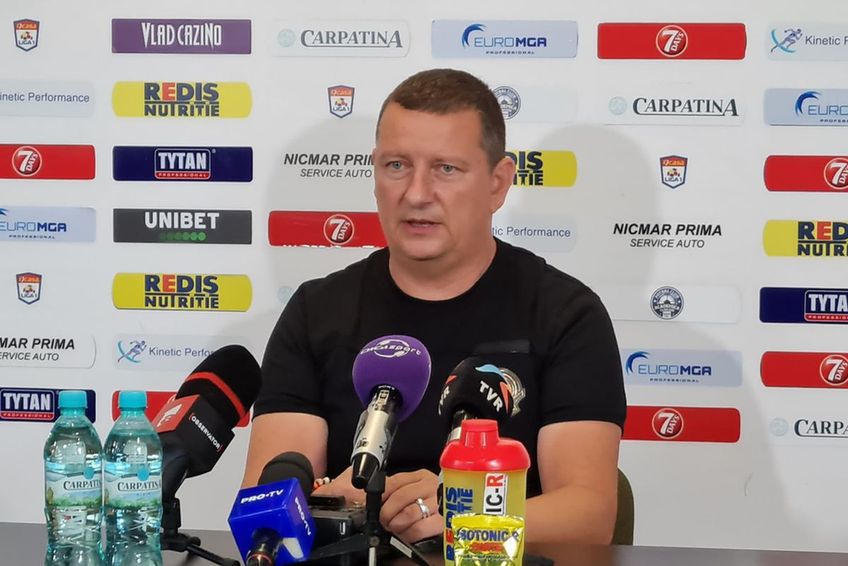 Ionuț Chirilă (55 de ani), antrenorul celor de la Academica Clinceni, susține că a obținut un împrumut în valoare de 150.000 de euro, pentru a ajuta echipa într-un moment dificil.