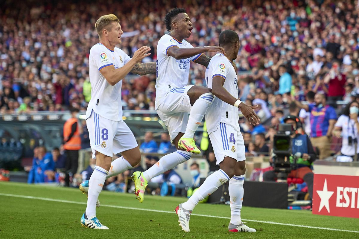 S-a „rupt” El Clasico! Real o învinge pe Barca și doboară un record vechi de 56 de ani