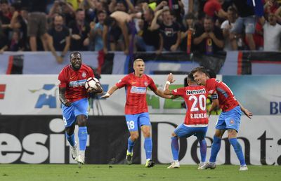 Nu i-a uitat pe roș-albaștri » Fostul jucător de la FCSB și-a anunțat prezența la meciul cu Anderlecht