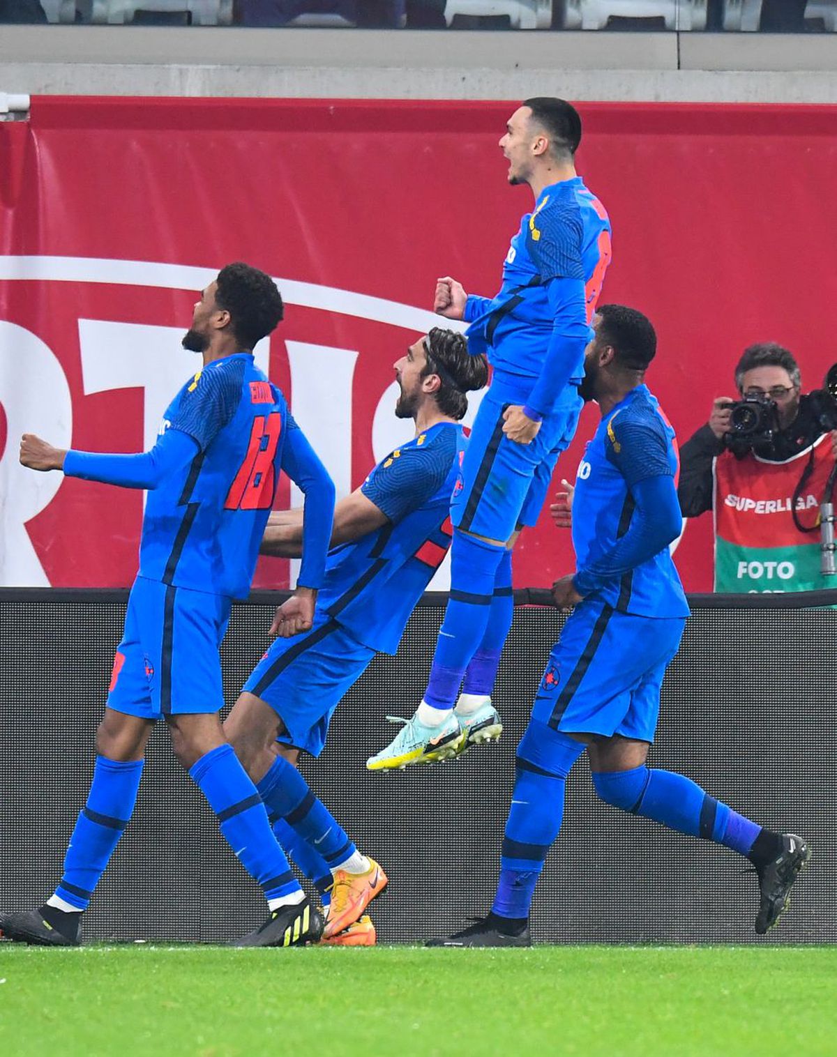 Emil Grădinescu, ironizat pentru pariul ratat lansat pe comentariul live al meciului Sepsi - FCSB: „Doar atât am de spus!”