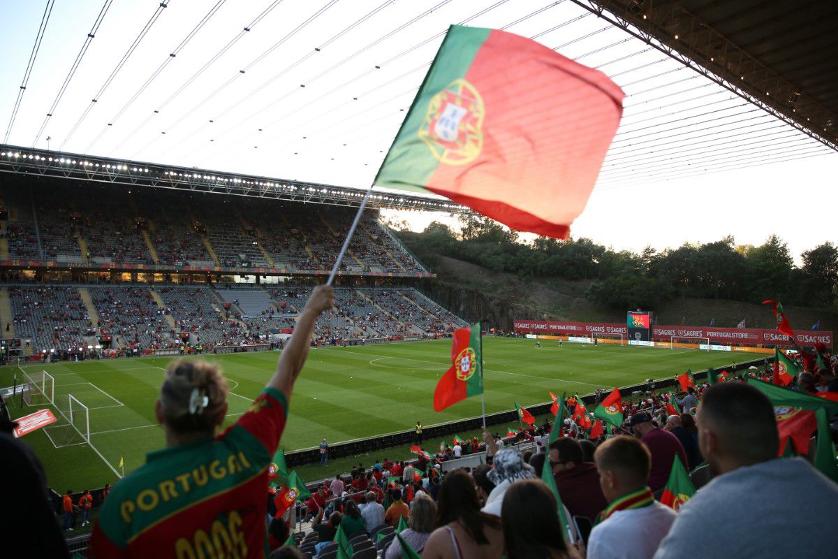 WOW! Aici trebuie să joace Real Madrid! Imagini superbe cu un stadion unic: „Cel mai dificil proiect”
