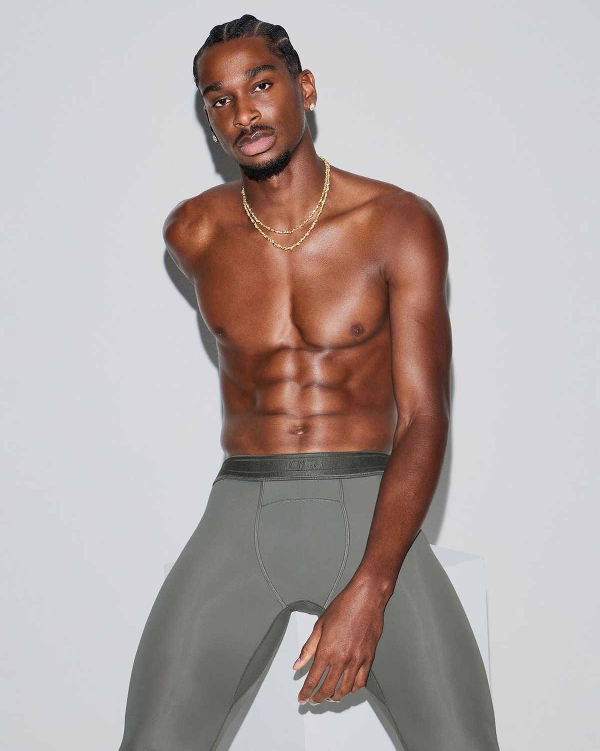 Nick Bosa, Neymar și Shai Gilgeous-Alexander au pozat pentru Skims