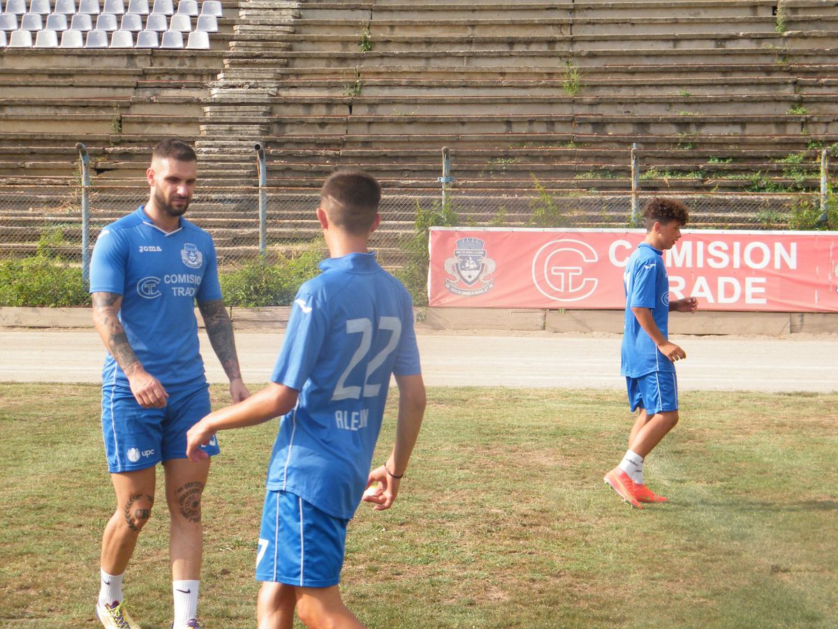 Stadion din Brăila, inundat la meciul cu Râmnicu Sărat