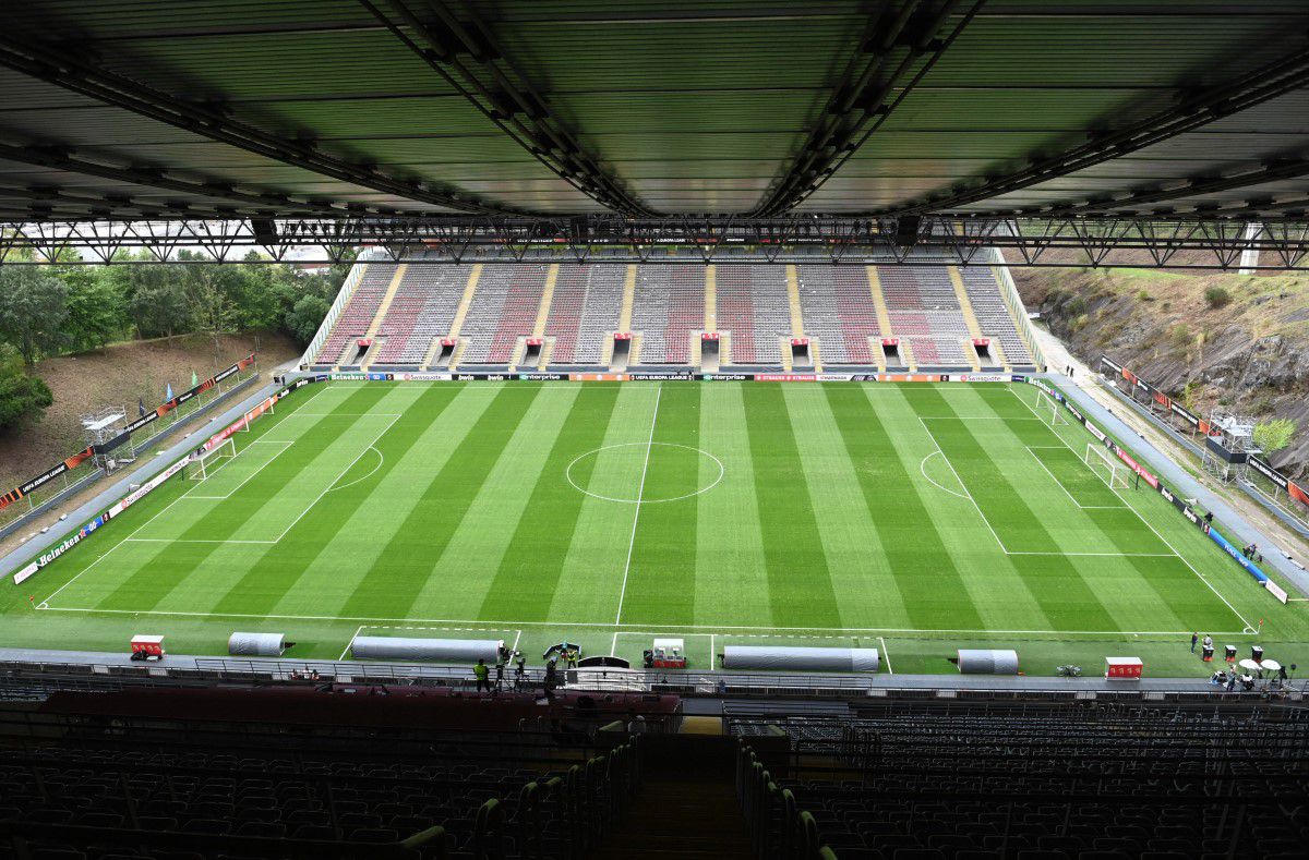 WOW! Aici trebuie să joace Real Madrid! Imagini superbe cu un stadion unic: „Cel mai dificil proiect”