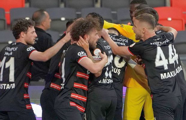 Românii de la Gaziantepspor, mesaj de susținere din partea suporterilor turci! Ultrașii l-au omis pe Florin Niță