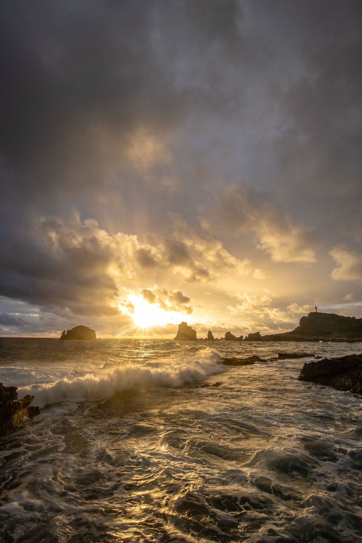 Guadelupa, paradis cu probleme în Caraibe