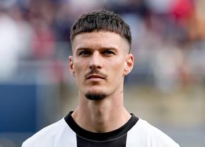 Dennis Man, lider într-un clasament unic în Serie A » L-a lăsat în urmă pe Kvaratskhelia