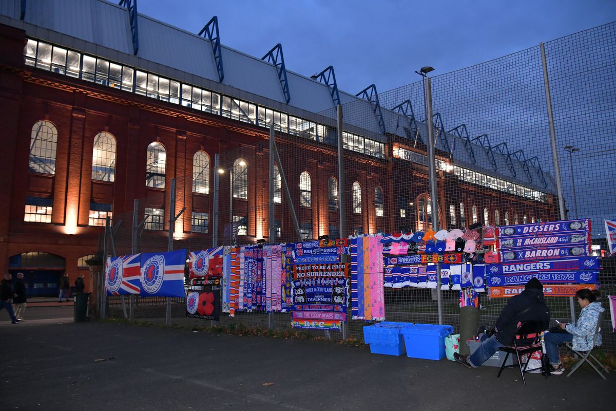 Rangers - FCSB » Imagini de la sosirea la stadion a roș-albaștrilor