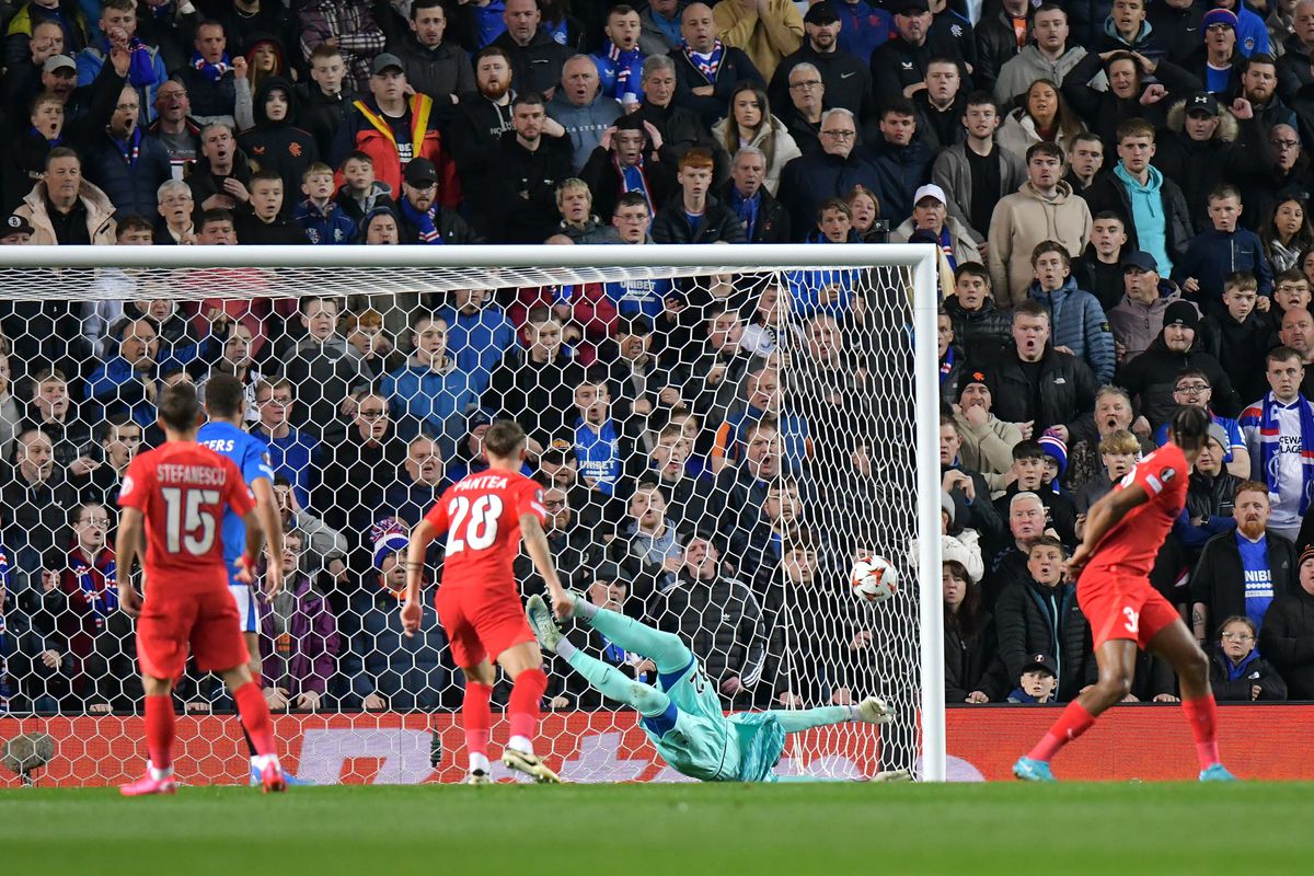 Reacția lui Philippe Clement, după Rangers - FCSB 4-0: „N-am crezut” + Ce a spus despre Ianis Hagi