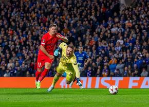 Jucătorul de la FCSB s-a dus după arbitru la pauză » Italianul a reacționat imediat: „Asta mi-a zis”
