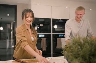 Cum arată conacul lui Erling Haaland din Anglia » Superstarul a plătit o avere pentru „paradisul” de lângă Manchester