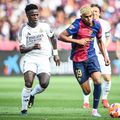 Lamine Yamal împotriva lui Vinicius jr, în ultimul El Clasico / Foto: Imago