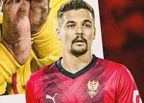 Adrian Petre a semnat: „Bine ai venit!”