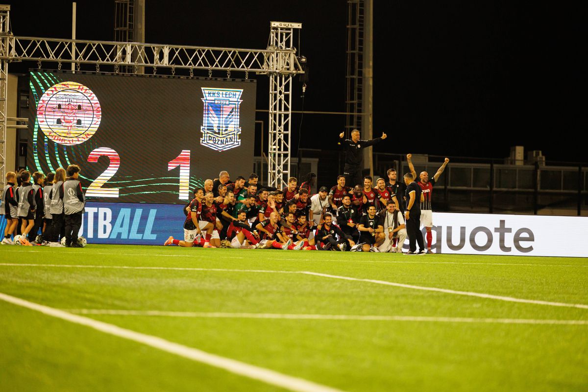 Direct în istorie! Echipa din Gibraltar a învins campioana și a ȘOCAT Europa