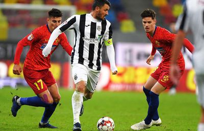 FCSB - ASTRA 1-3 // Dezastru în defensiva FCSB: 3 note de 3 » Alibec și Budescu, cei mai buni de pe teren