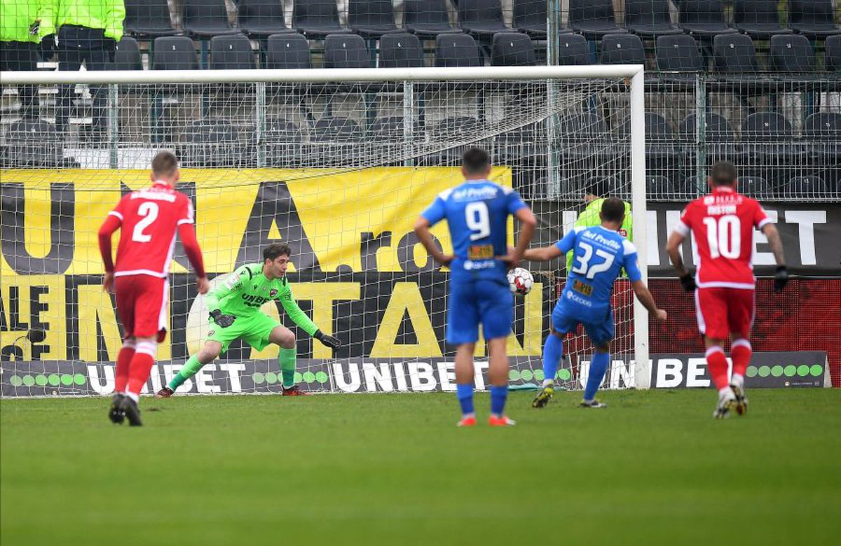 CLINCENI - DINAMO 2-2 // VIDEO + FOTO Dinamo pierde două puncte mari! Egal cu Academica Clinceni, 2-2, după ce a fost condusă cu 2-0