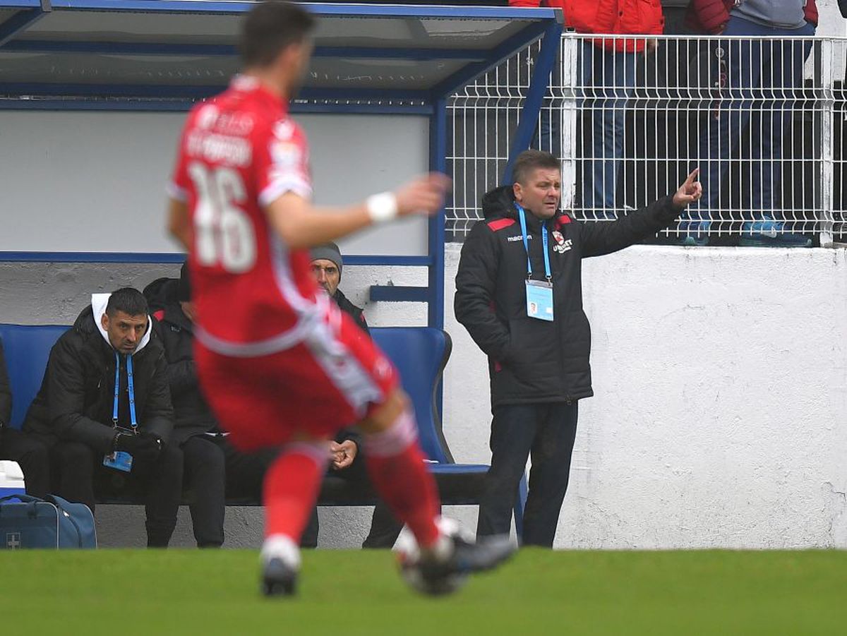 CLINCENI - DINAMO 2-2 // FOTO Florin Prunea, noi motive de nemulțumire: „N-am jucat în condiții de primă divizie”