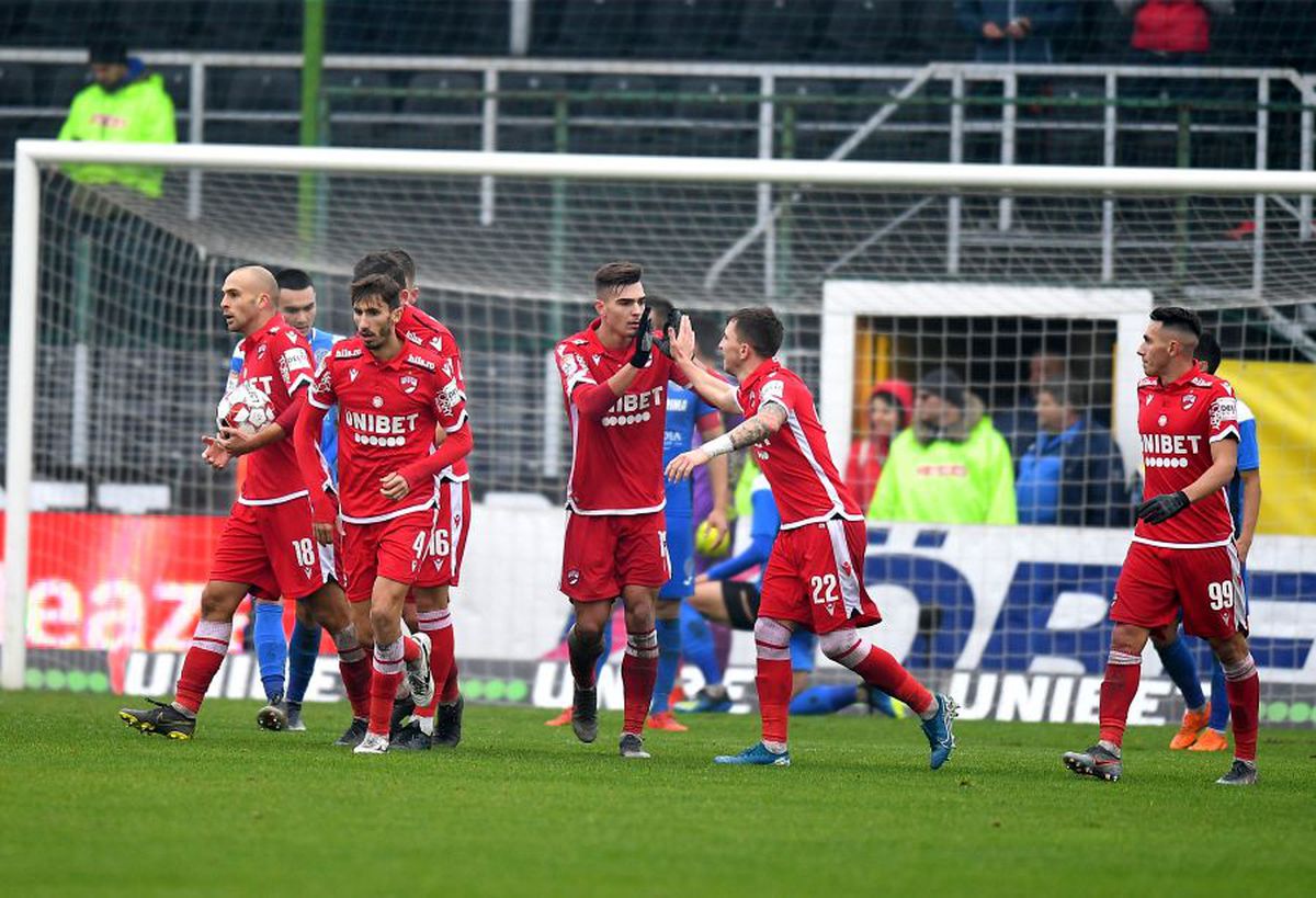 CLINCENI - DINAMO 2-2 // FOTO Florin Prunea, noi motive de nemulțumire: „N-am jucat în condiții de primă divizie”