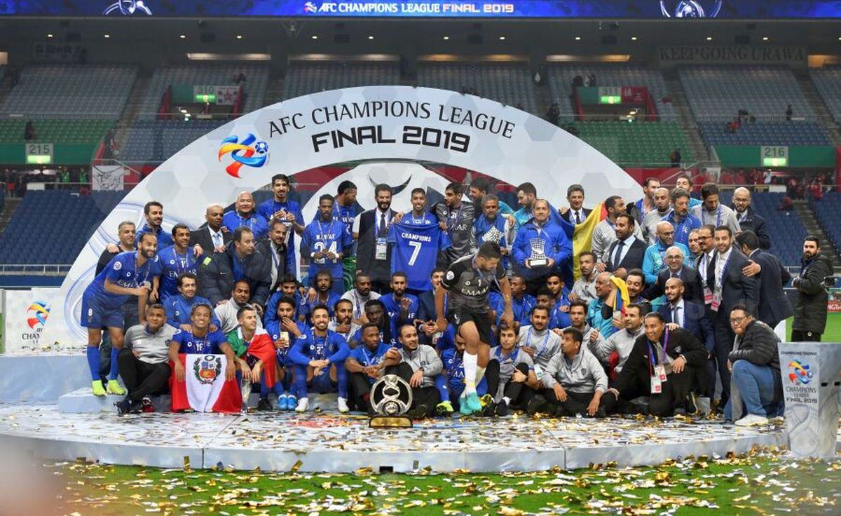 URAWA RED DIAMONDS - AL HILAL 0-2 // FOTO + VIDEO » Răzvan Lucescu a câștigat Liga Campionilor Asiei! Al Hilal, primul trofeu după 19 ani + record stabilit de român