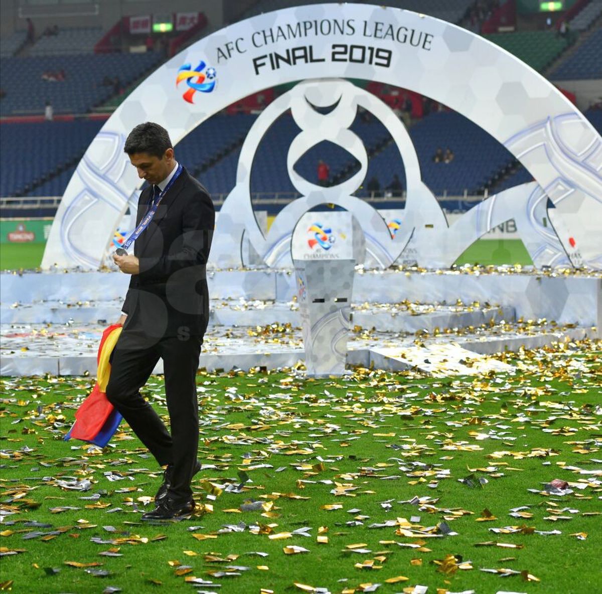 URAWA RED DIAMONDS - AL HILAL 0-2 // Mihai Stoica, mesaj pentru Răzvan Lucescu după triumful memorabil din Asia: „Antrenorul anului! Mare realizare”