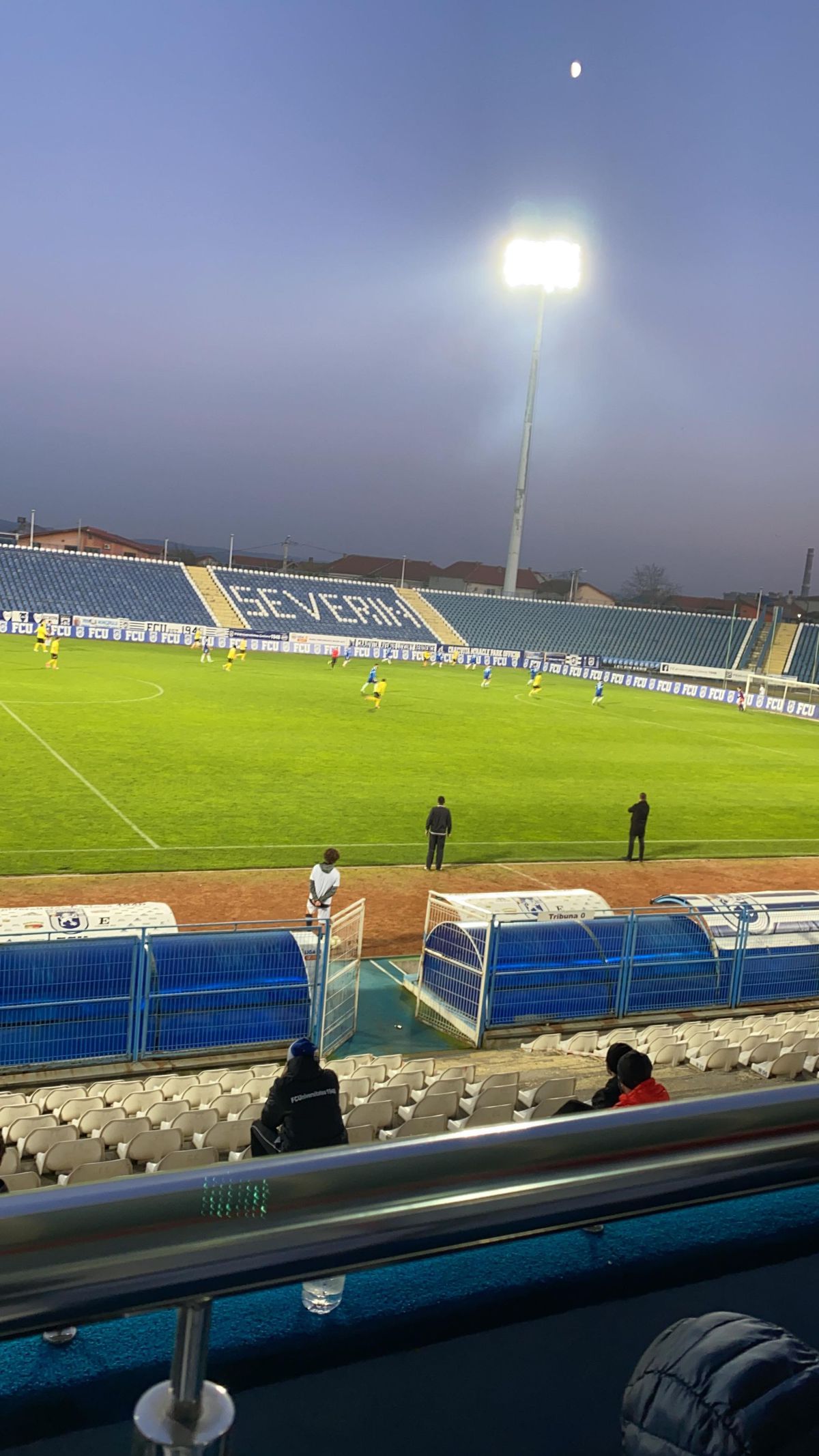 FOTO+VIDEO. FC U Craiova - Metaloglobus 1-0 » Prima victorie a oltenilor după condamnarea lui Mititelu! Clasamentul în Liga 2