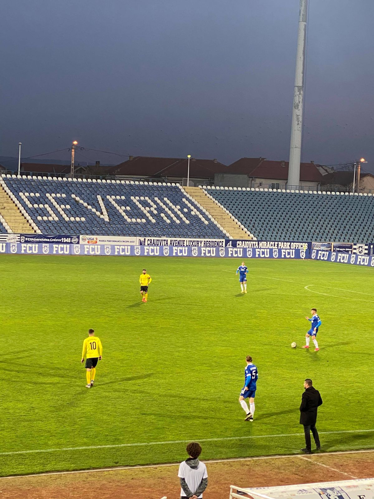 FOTO+VIDEO. FC U Craiova - Metaloglobus 1-0 » Prima victorie a oltenilor după condamnarea lui Mititelu! Clasamentul în Liga 2
