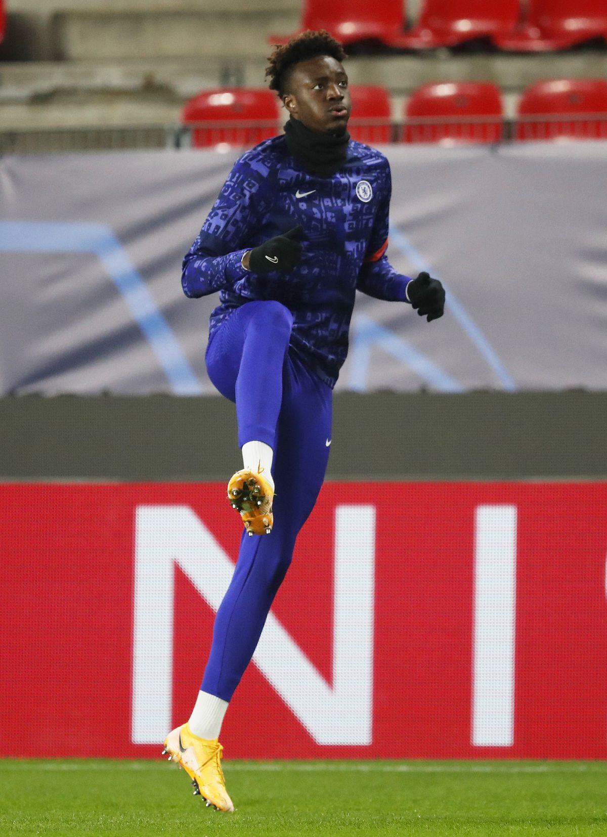 FOTO+VIDEO. Rezultatele serii în Champions League » Lucescu, umilit acasă de Barca B! Marcatori + clasamentele grupelor