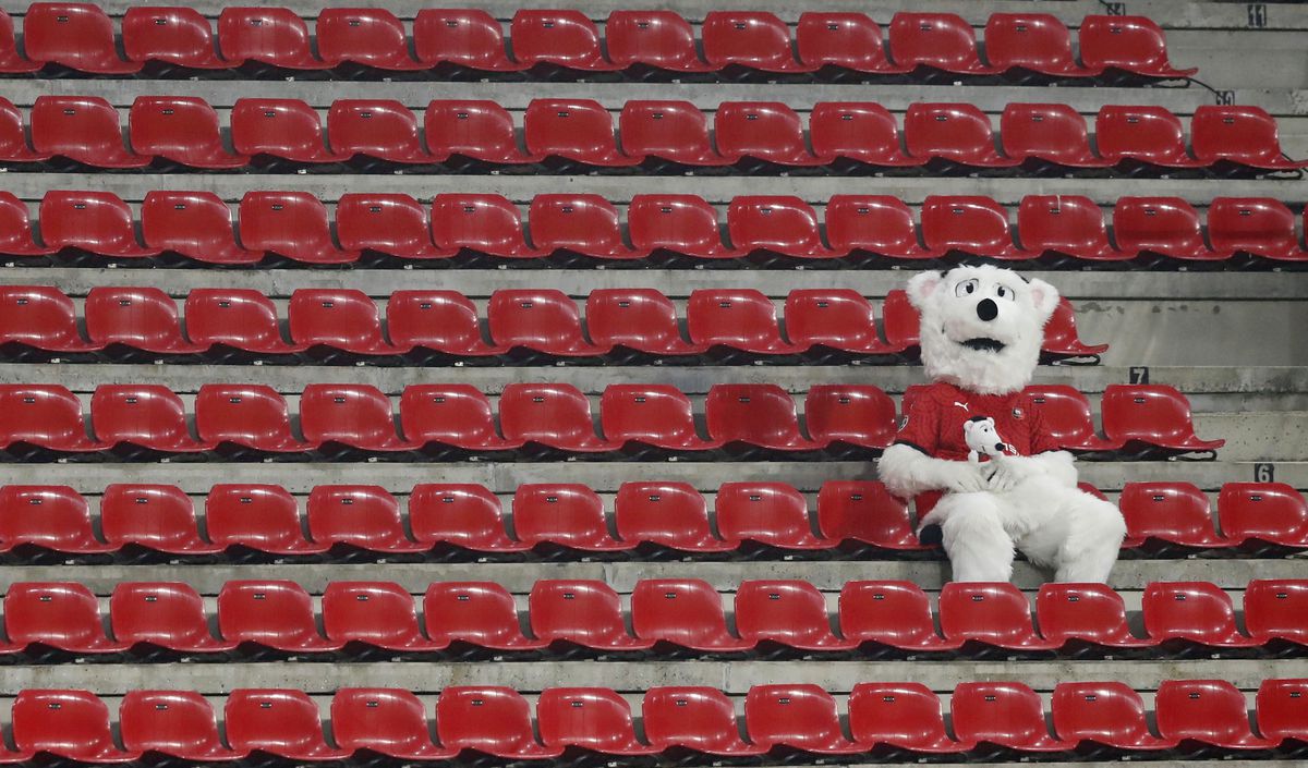 FOTO+VIDEO. Rezultatele serii în Champions League » Lucescu, umilit acasă de Barca B! Marcatori + clasamentele grupelor