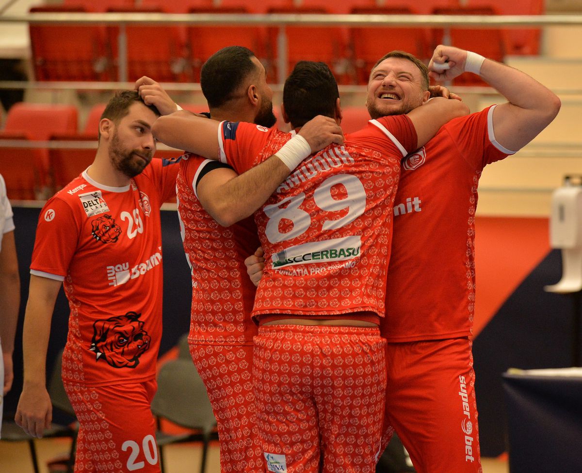 FOTO. S-au întors „dulăii” adevărați! Dinamo a obținut prima victorie în grupa B a EHF European League, 29-27 cu Nîmes!