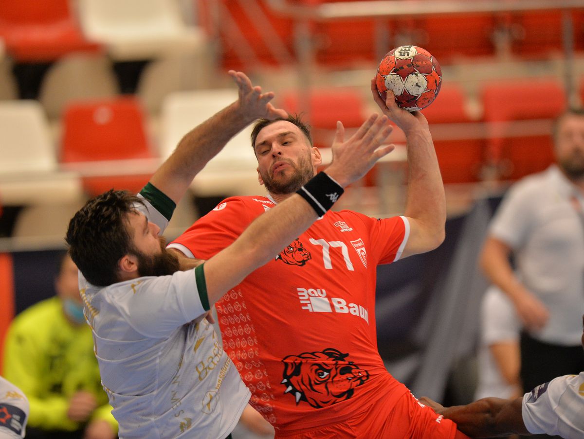 Dinamo-USAM Nîmes 29-27