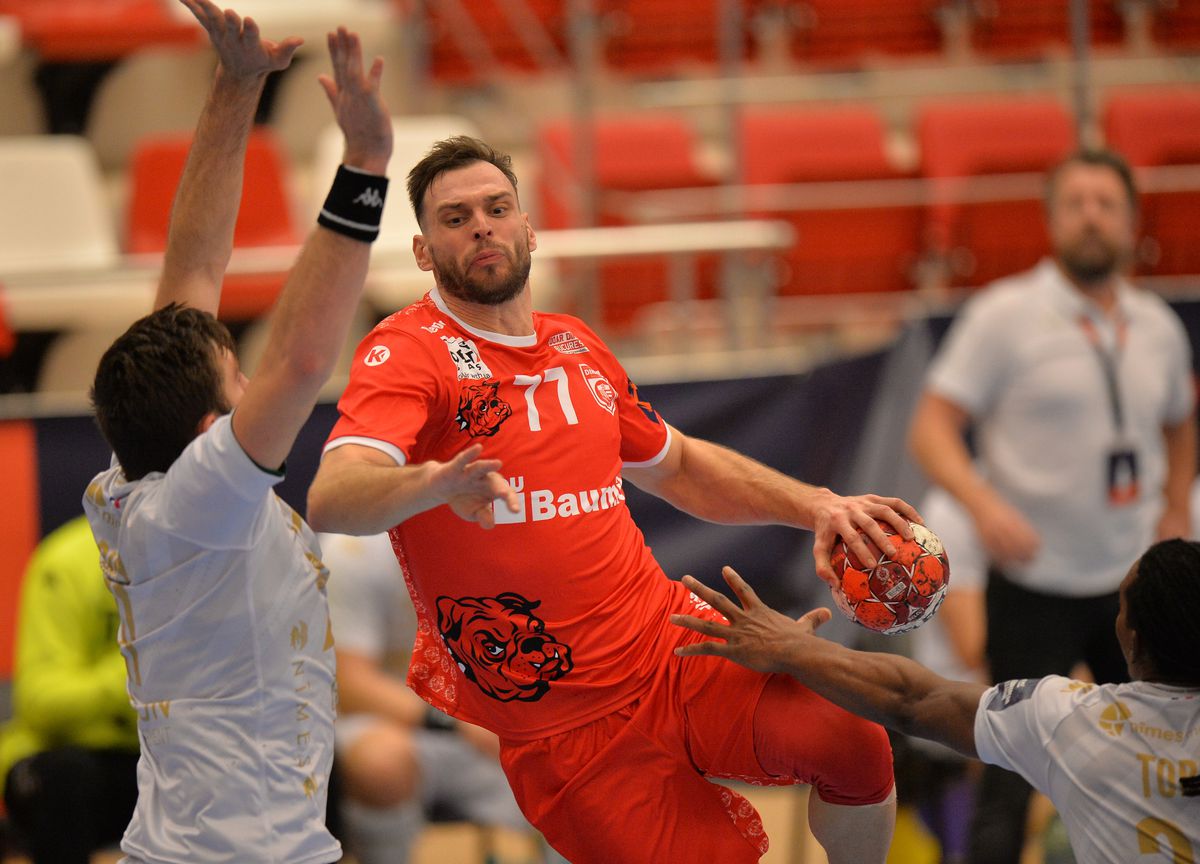 Dinamo-USAM Nîmes 29-27