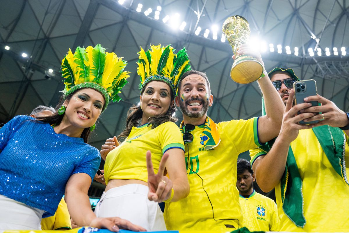 Spectacol în tribune la Brazilia - Serbia