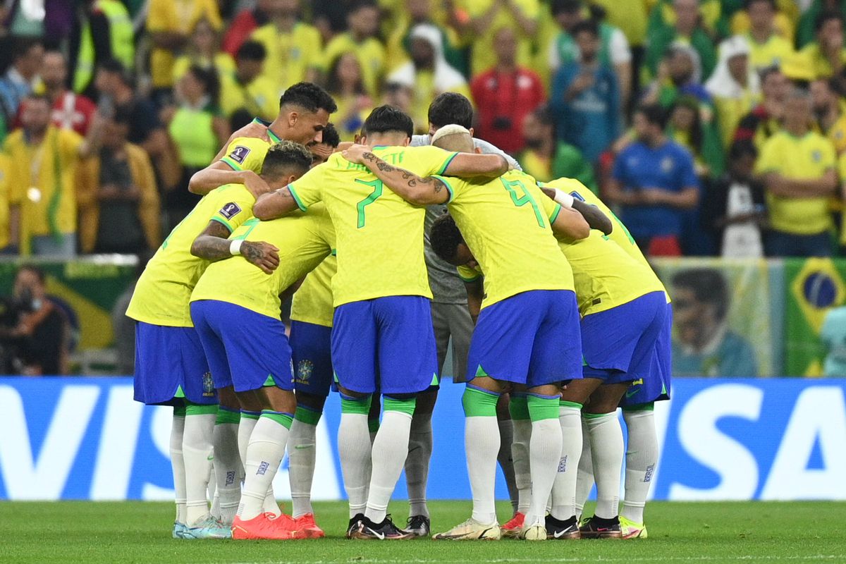 Trimișii GSP au fost pe stadion la Brazilia - Serbia » Favorita Mondialului, victorie după dubla lui Richarlison