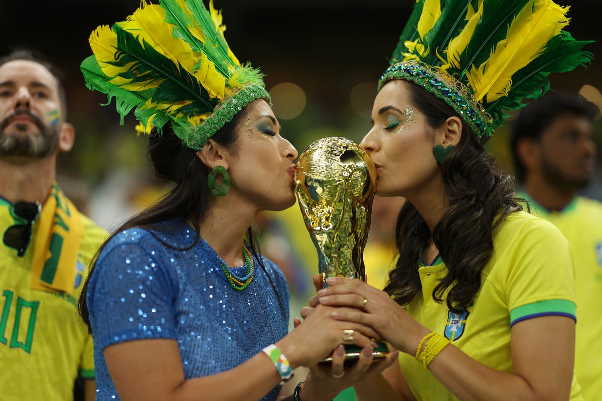 Spectacol în tribune la Brazilia - Serbia