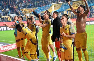Petrolul, la fel ca într-un an de excepție din istoria clubului » „Nemuritorul” Gicu Grozav era și atunci în echipă