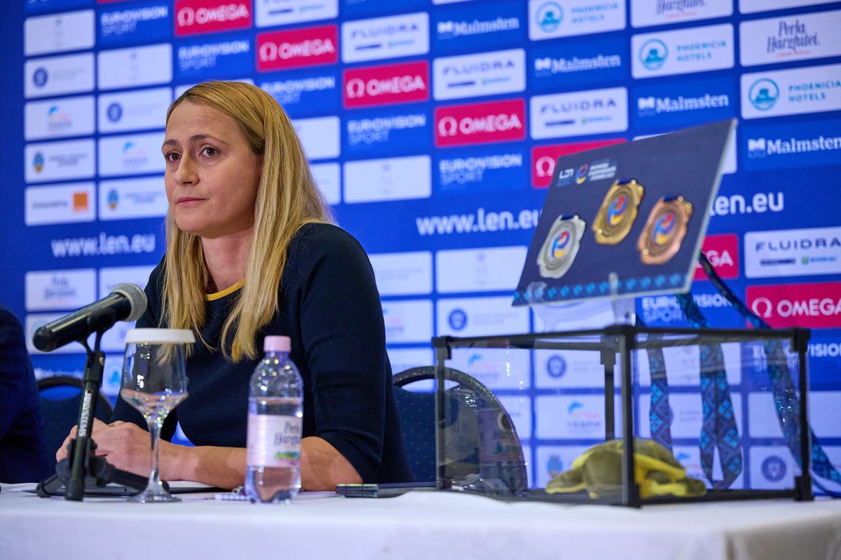 Conferință CE bazin scurt