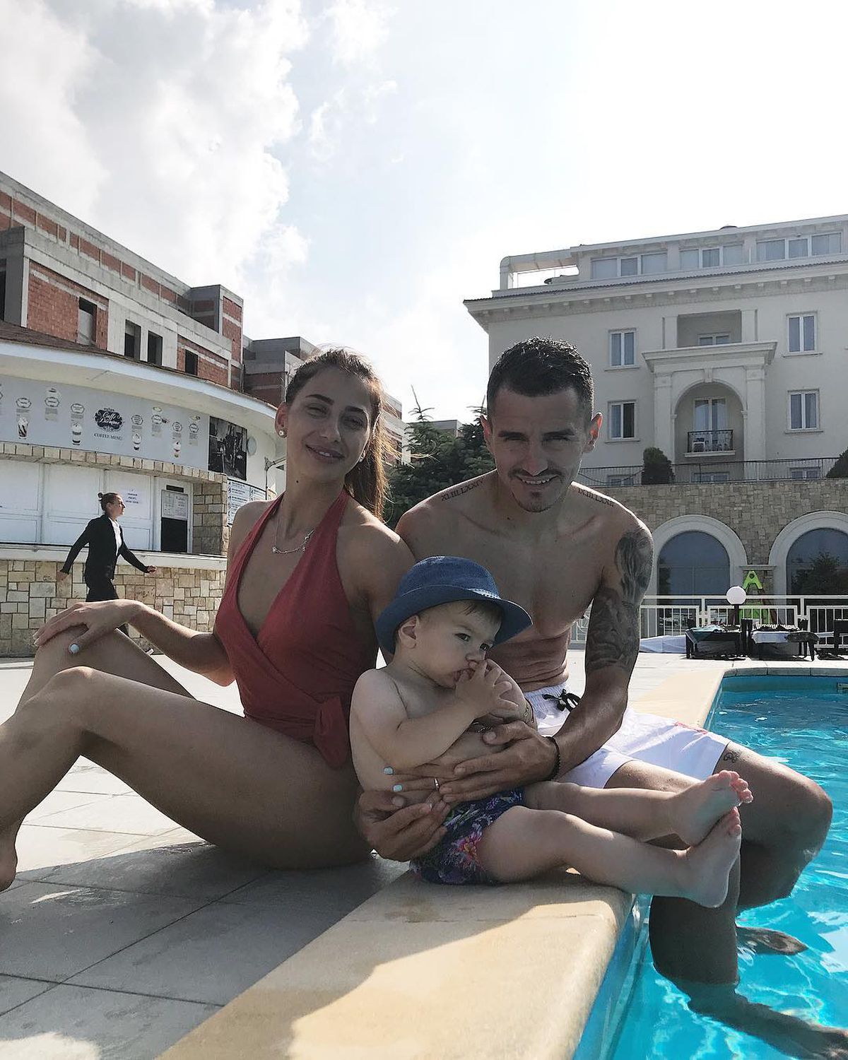 FOTO Romario Benzar, implant de păr și imagini cu Bianca, soția lui