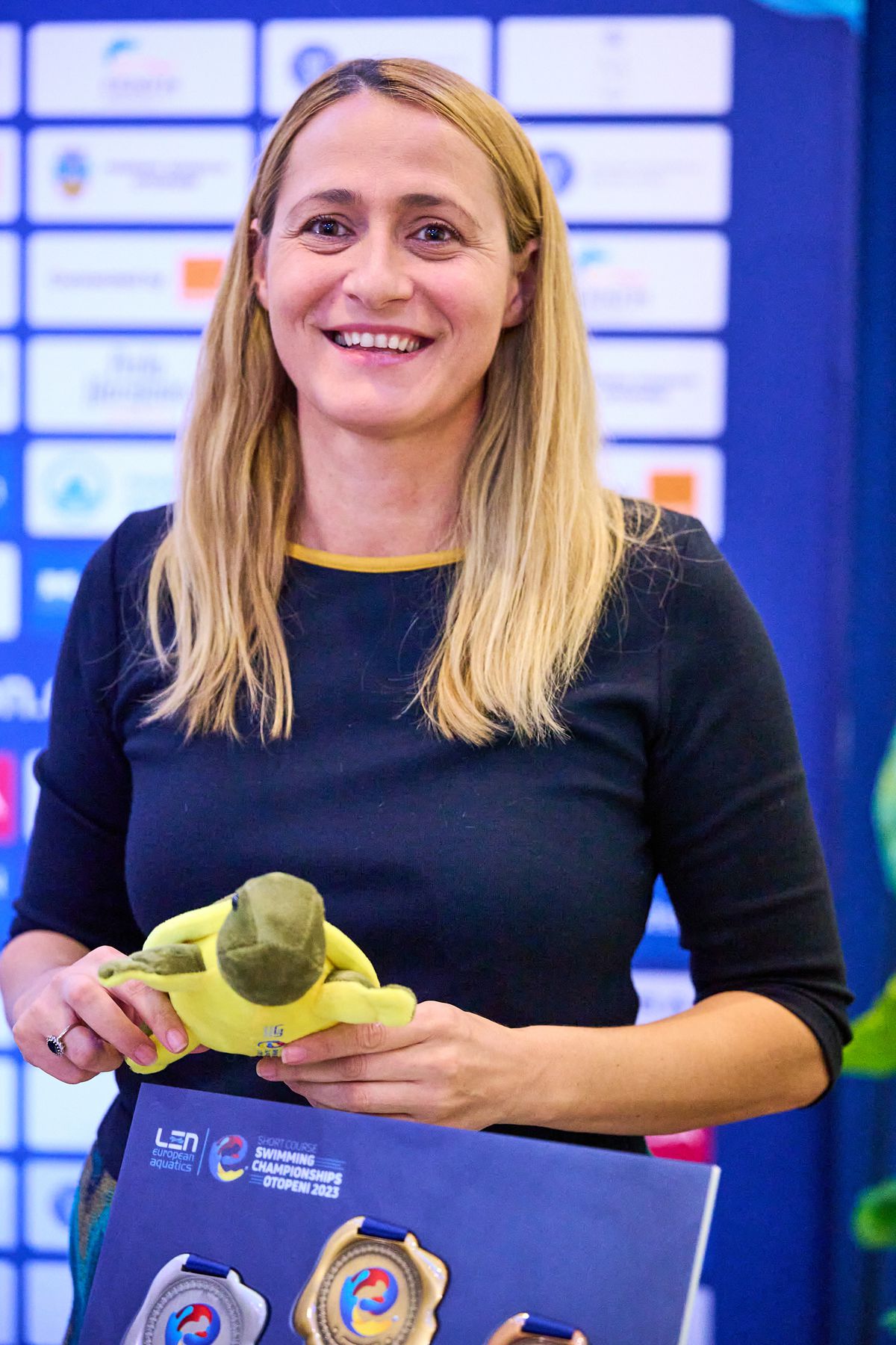 Conferință CE bazin scurt